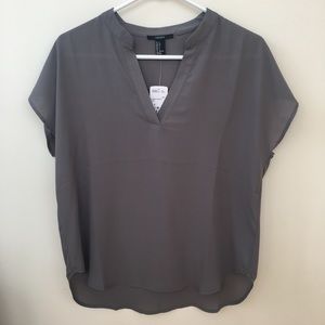 Forever 21 Gray Top